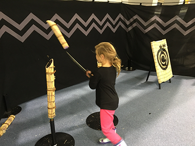 子ども武者体験コーナー4