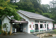 親孝行のふるさと会館