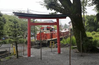 石引神社