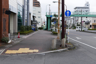 Intersection at 1 Kanda-chō