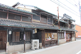 御菓子つちや俵町本店2