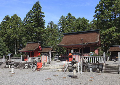 三重塔・日吉神社の写真