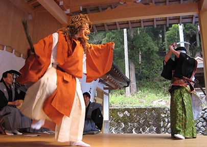การแสดงโน, เคียวเง็น และมาคุวะ บุงรากุ นิงเงียวโจรุริ (ละครหุ่นมาคุวะ บุงรากุ) ที่โนโกะ